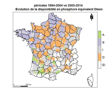 Cartes d’évolution de la répartition des classes de disponibilité en phosphore équivalent Olsen, fournies par RegiFert® entre les 2 périodes